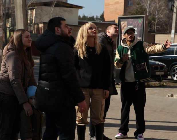 Лобода помогла семье из Ирпеня отстроить квартиру, уничтоженную россиянами