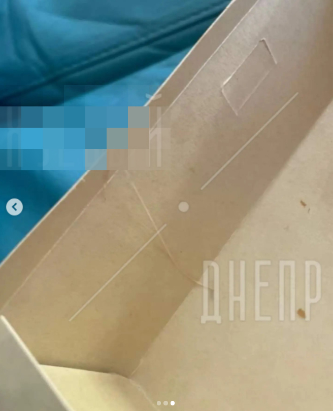 Круасан з "сюрпризом". У Дніпрі покупці знайшли в їжі черв'яків (фото)