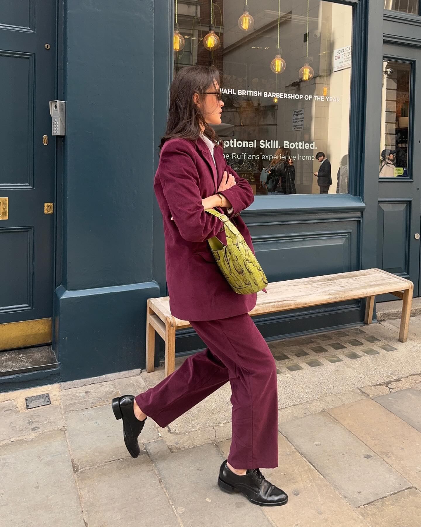 5 трендов, набирающих популярность: самые модные аксессуары, обувь и одежда сезона