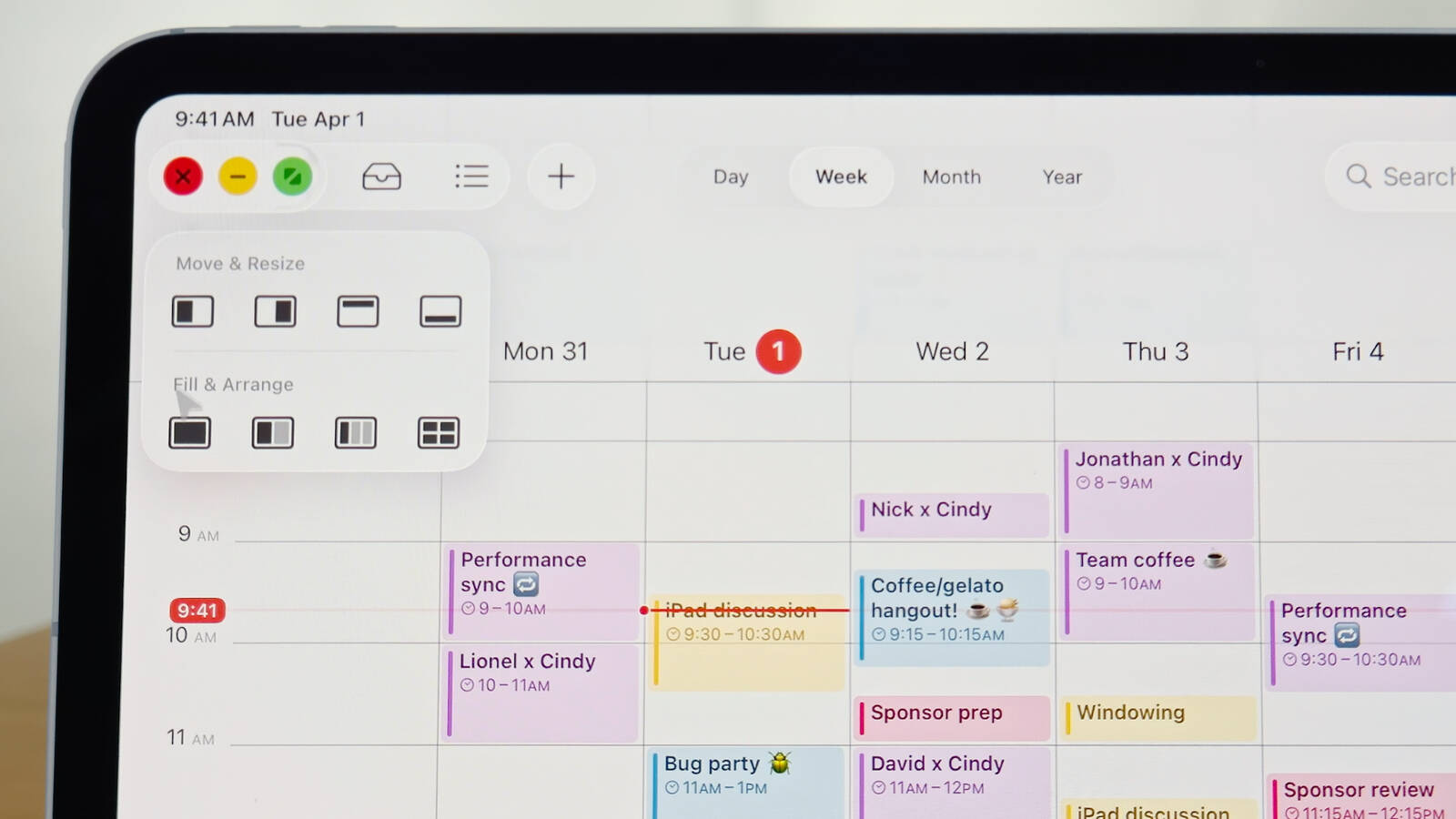 Презентація WWDC 2025: які ще новинки представила Apple, крім iOS 26