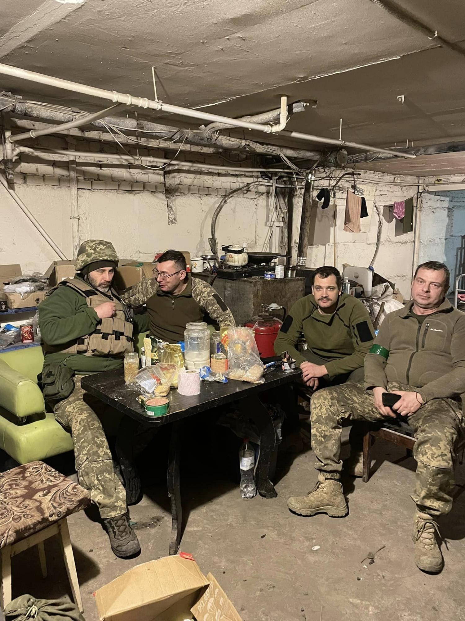 Стало відомо, де зараз Юрій Луценко. Він показав красномовні фото і відео