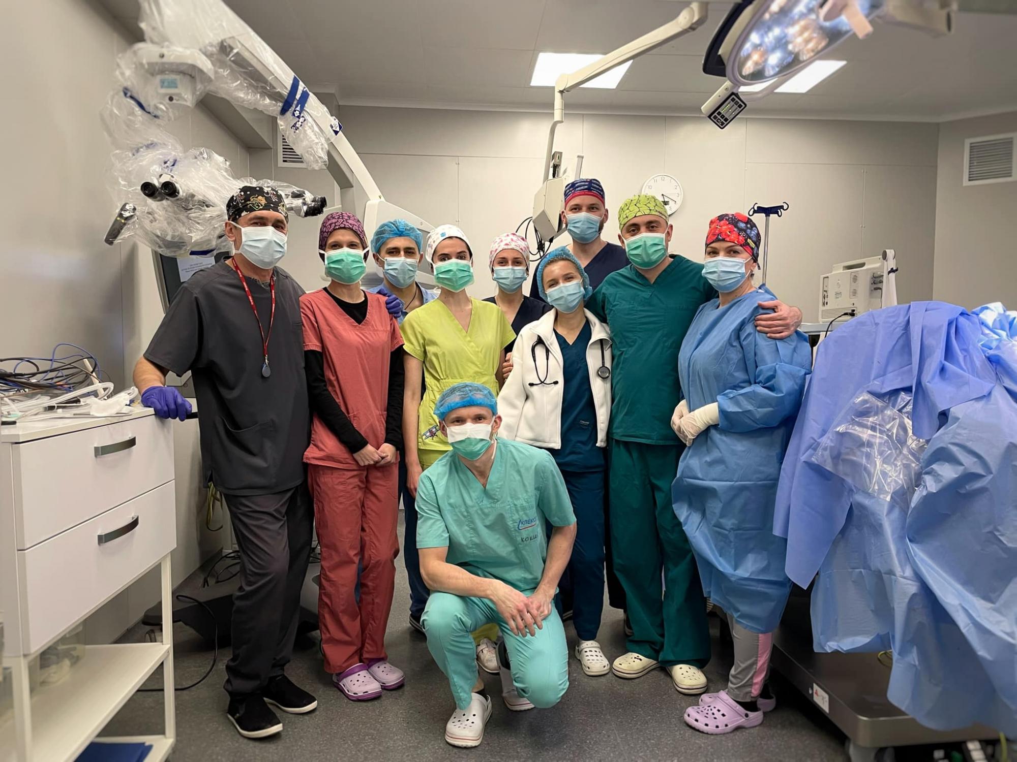 Ребенок говорил во время вмешательства: в Украине впервые провели операцию на мозге с пробуждением