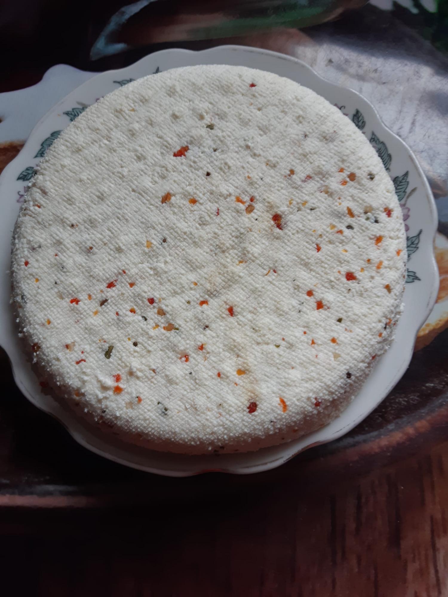 Досить купувати в магазині! Сир із трьох літрів молока та ложки солі