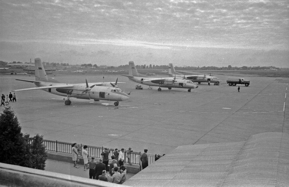 Сто років в авіації. Як Київ отримав власний міський аеропорт