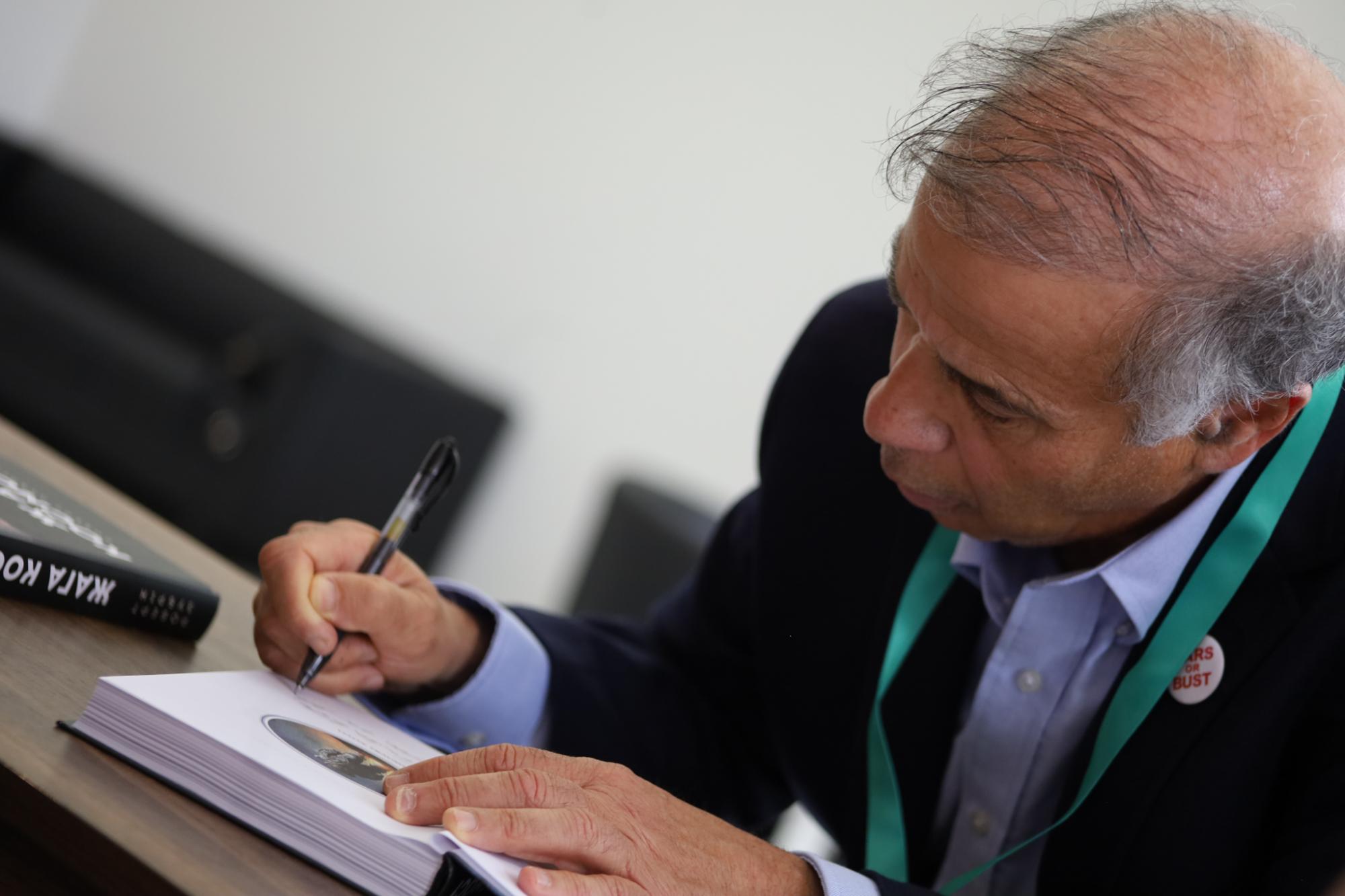 Аерокосмічний інженер Роберт Зубрін: Сутичка України з Росією - це перша космічна війна