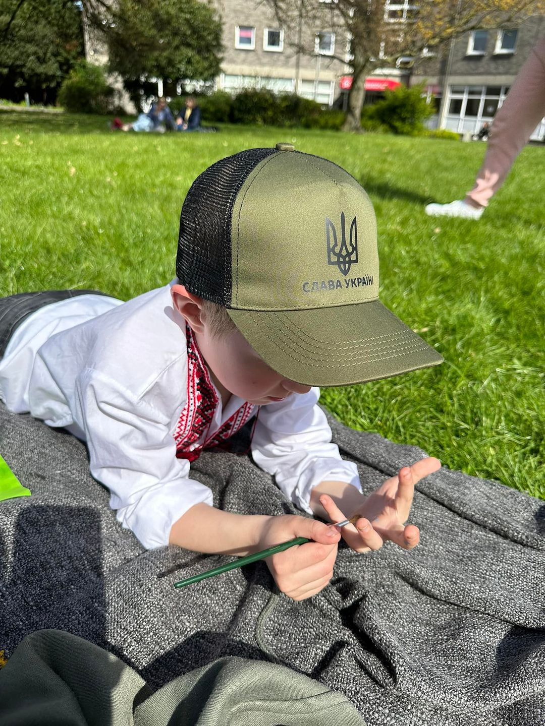 Не тільки Могилевська. Українські зірки, які стали мамами після 40-ка