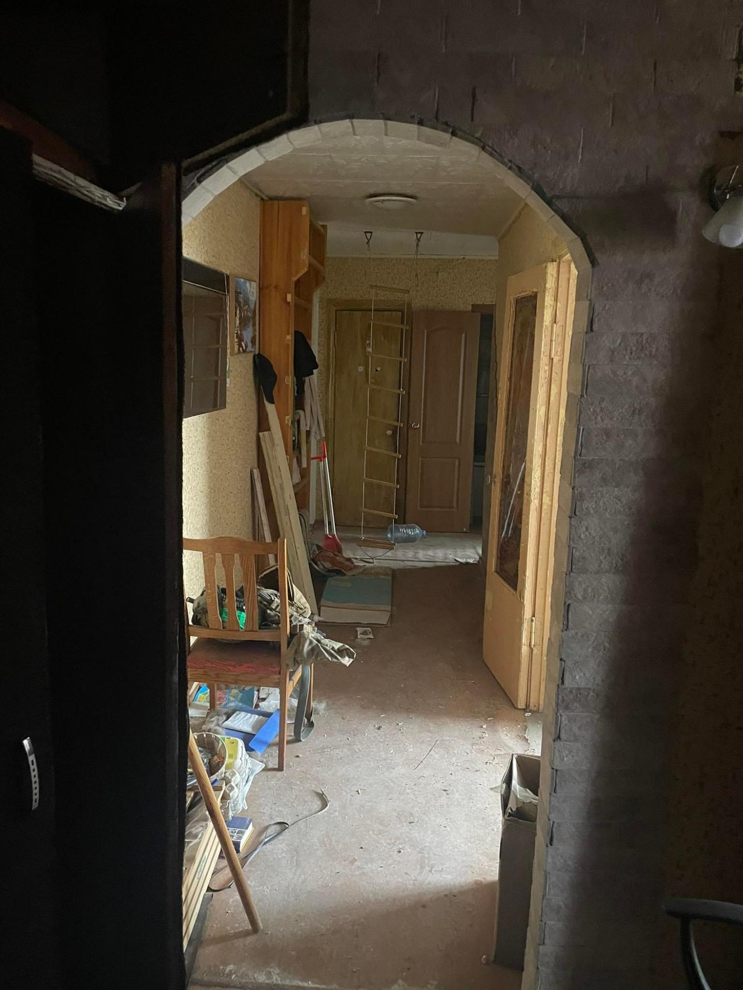 Хотел взять почитать книги: история украинки о бойце ВСУ, попавшем в ее квартиру в Бахмуте