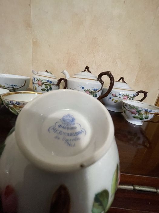 За такой сервиз в Украине дают 20 тысяч: загляните в сервант, возможно, вы - богач