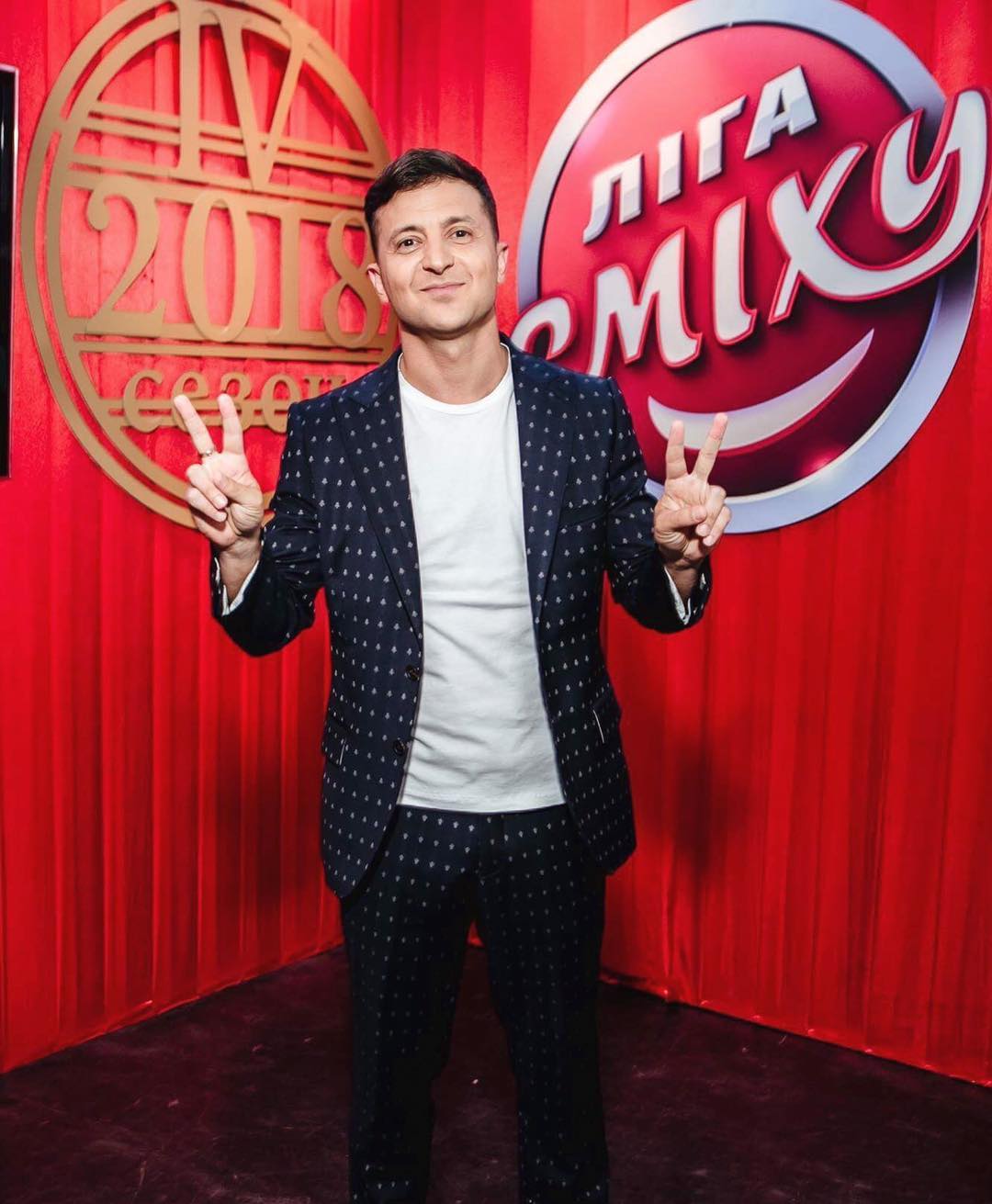 Від ділового шику до мілітарі. Еволюція стилю Зеленського: погляд через роки