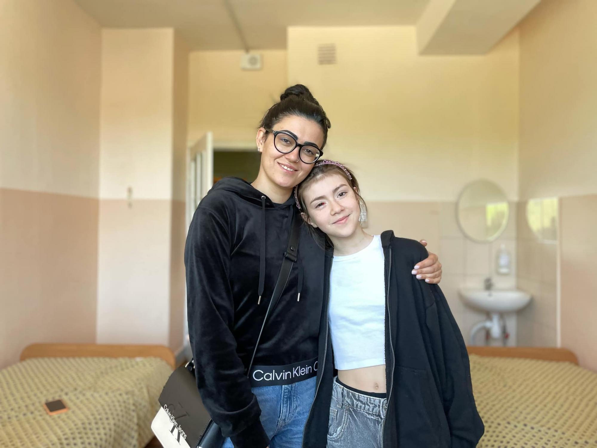 Волосся росло в оці: у Львові лікарі видалили дитині рідкісну кісту