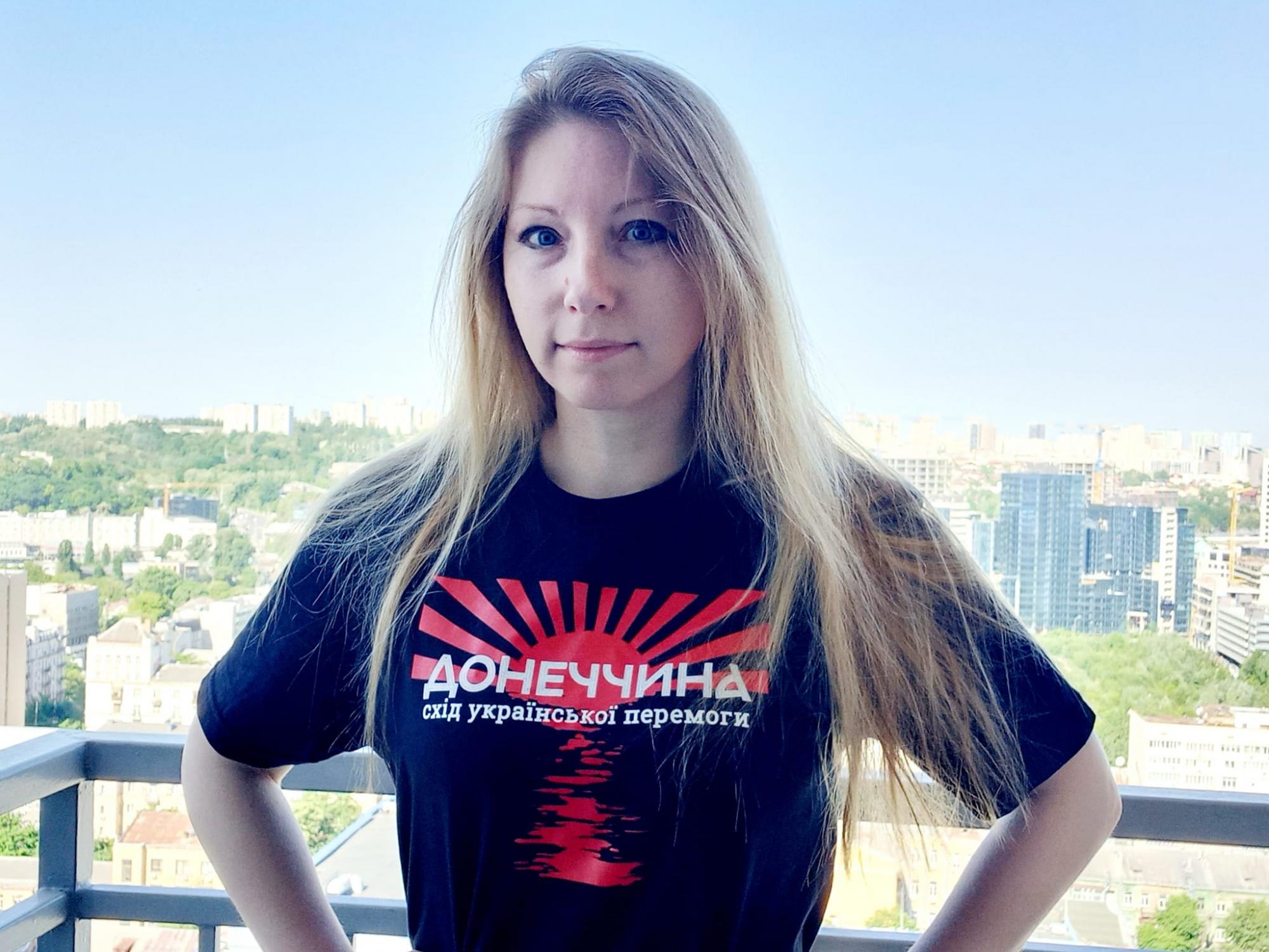 "Вибач, що тебе не вберегли". Літератори згадують загиблу письменницю Вікторію Амеліну