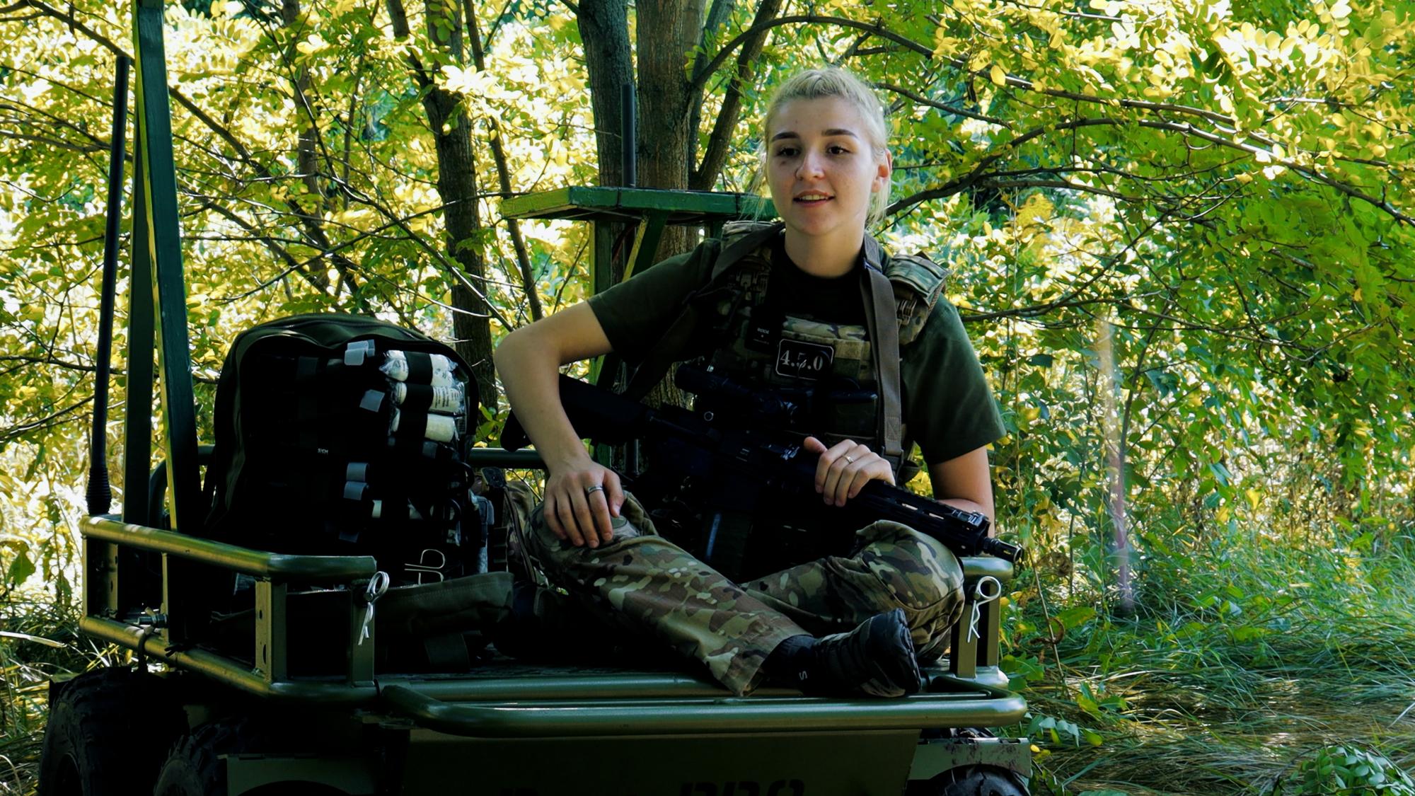 "Я воюю за тих, хто вже не може". Фронтові історії жінок 47-ї бригади "Магура"