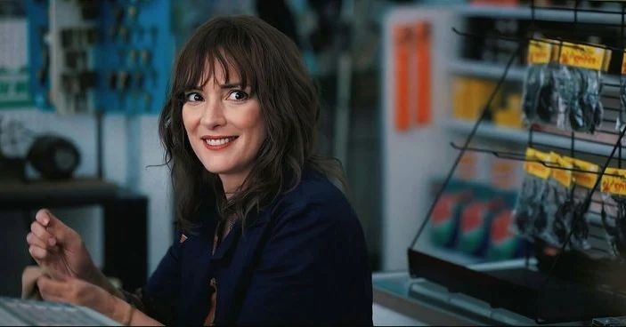 Від Тома Круза до Віктора Павліка: зірки, які були в сектах або досі звідти не вибралися