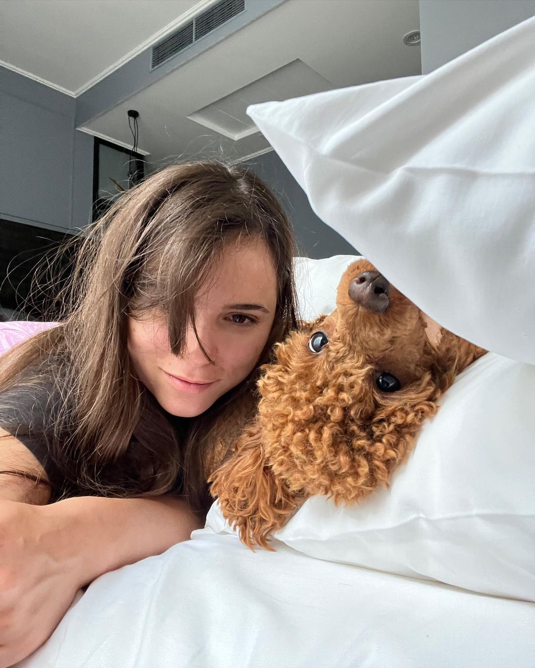 Популярна українська акторка вийшла заміж за свого обранця: романтичне фото пари