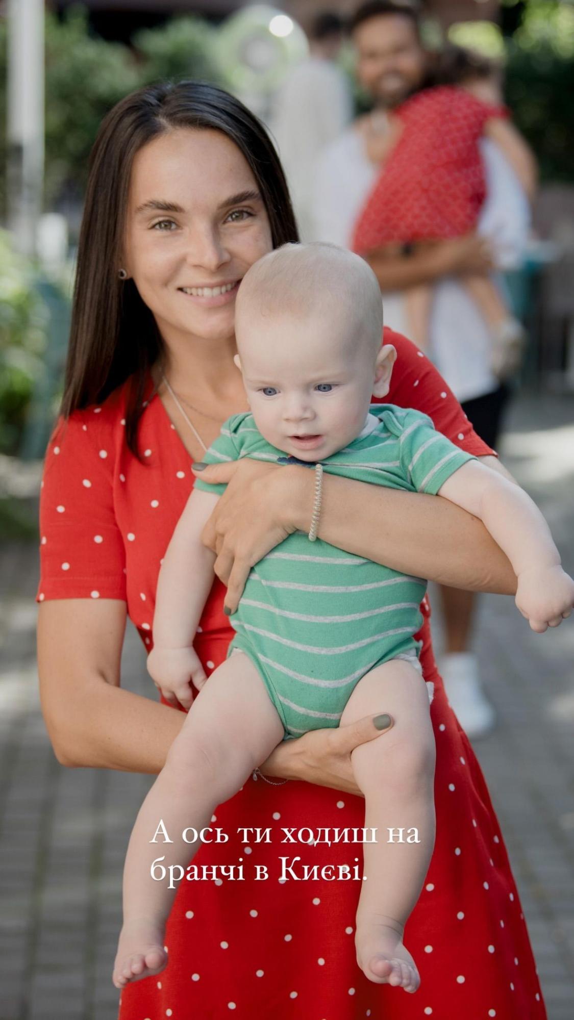 Мірошниченко зворушливо привітав сина з 4-річчям і показав архівні фото: "Мій маленький геній"