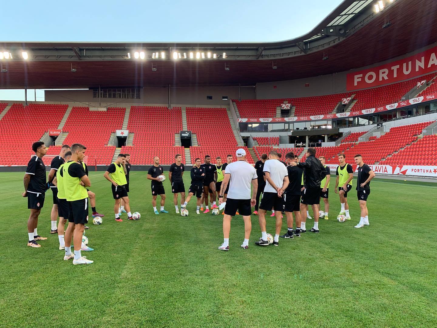 "Славия" Прага – "Заря": где смотреть и прогноз на матч Лиги Европы