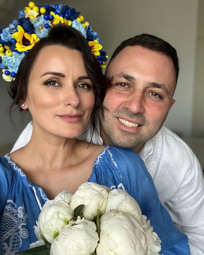 Звезда "МастерШеф" Лиза Глинская показала своих 6-месячных дочек, которые заметно подросли