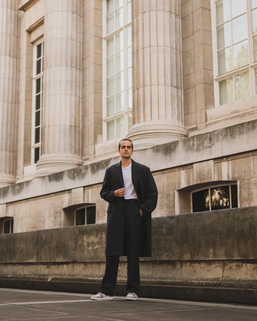 Онук Софії Ротару, який тікав з України на човні, "розпочав нове життя": що відомо