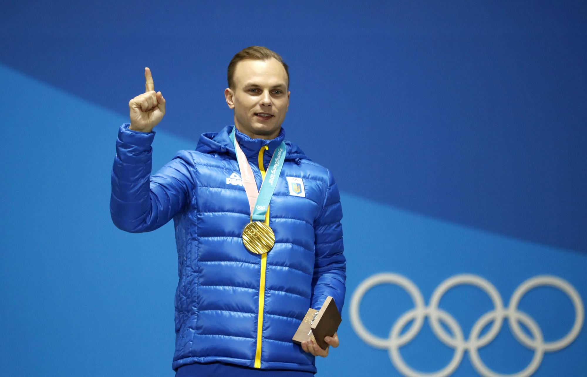 Украинец Абраменко завоевал "серебро" на зимней Олимпиаде-2022: что о нем известно