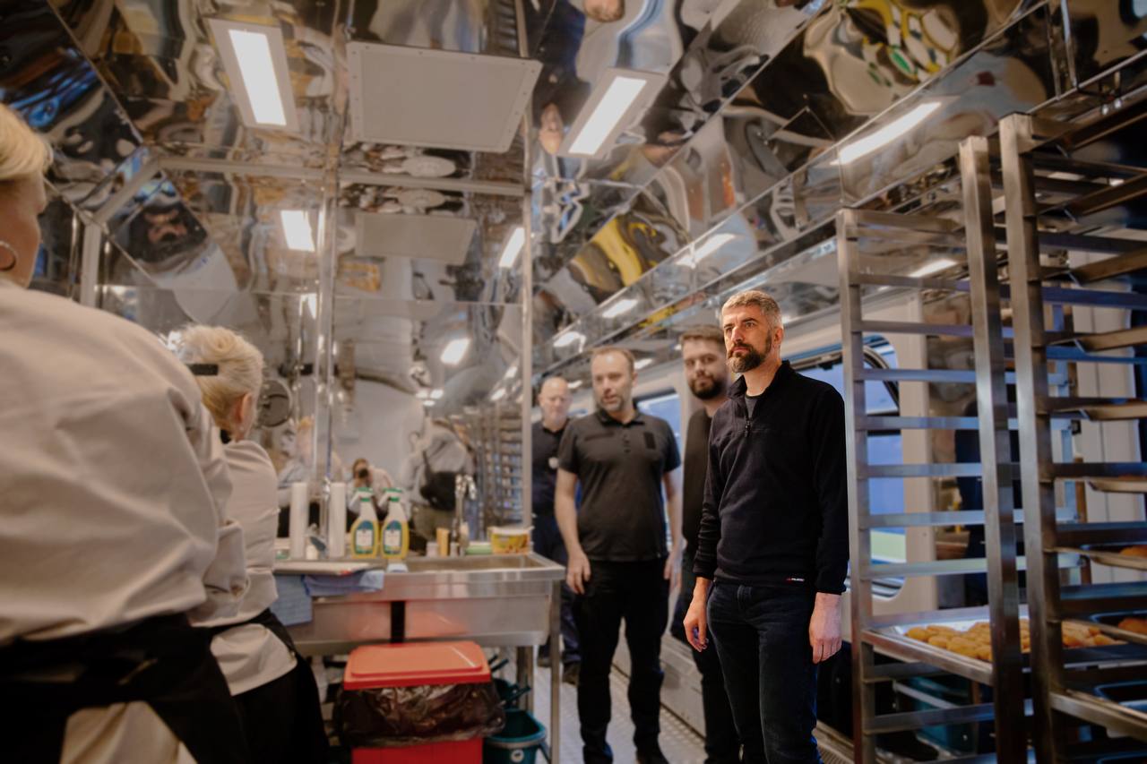 В Україні буде їздити поїзд-кухня, якому немає аналогів у світі: як він виглядає