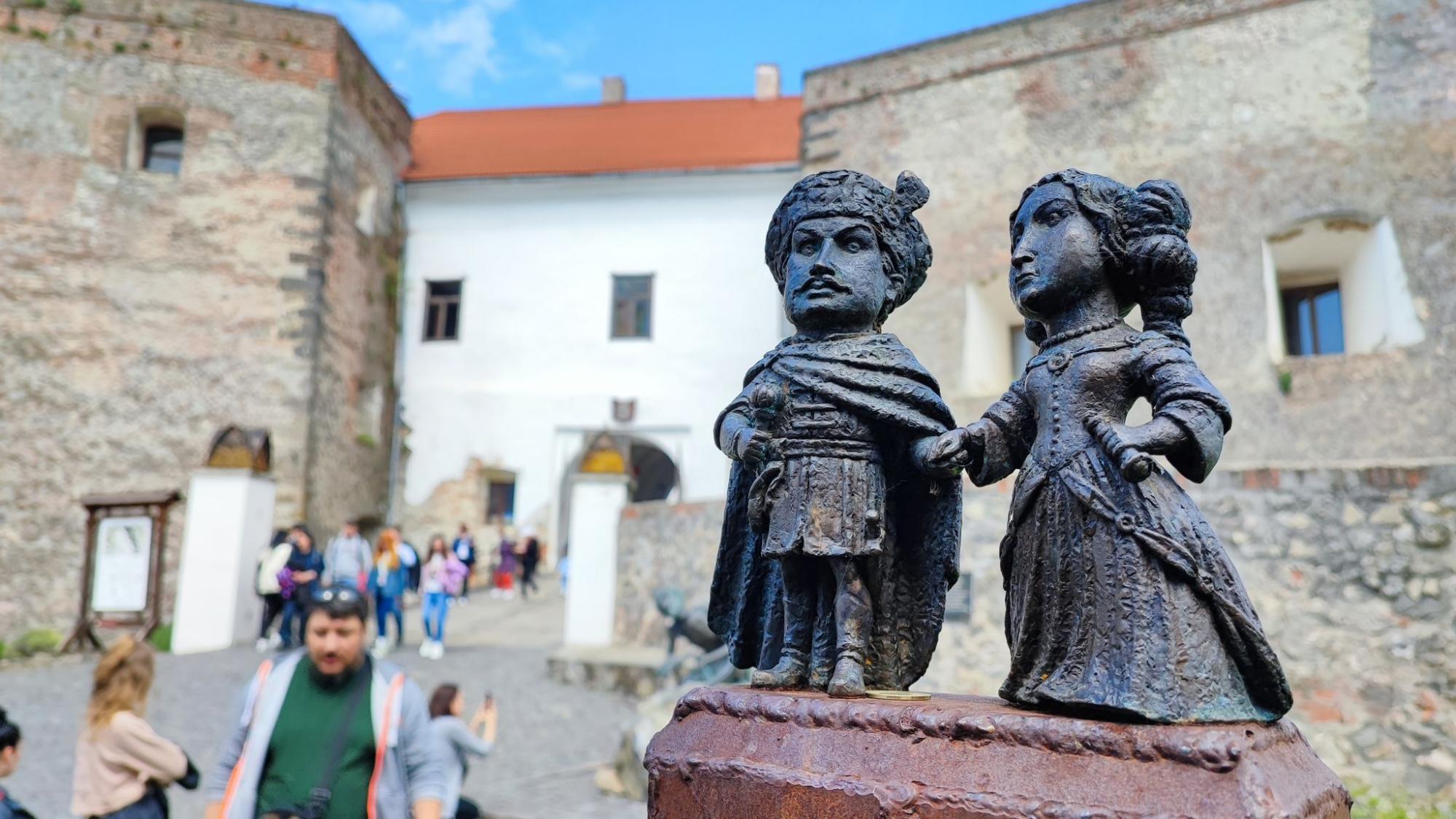 Замковый "джекпот". Авторский маршрут по Закарпатью для осеннего путешествия