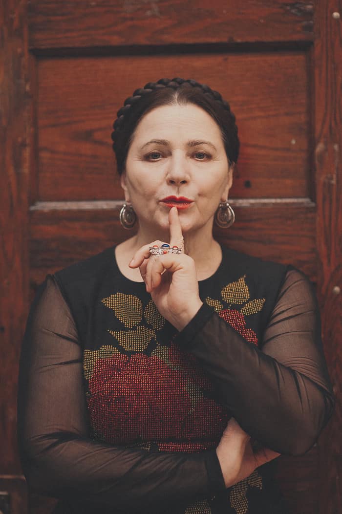 Її голос та пісні змінювали людей. Українці оплакують Ніну Матвієнко