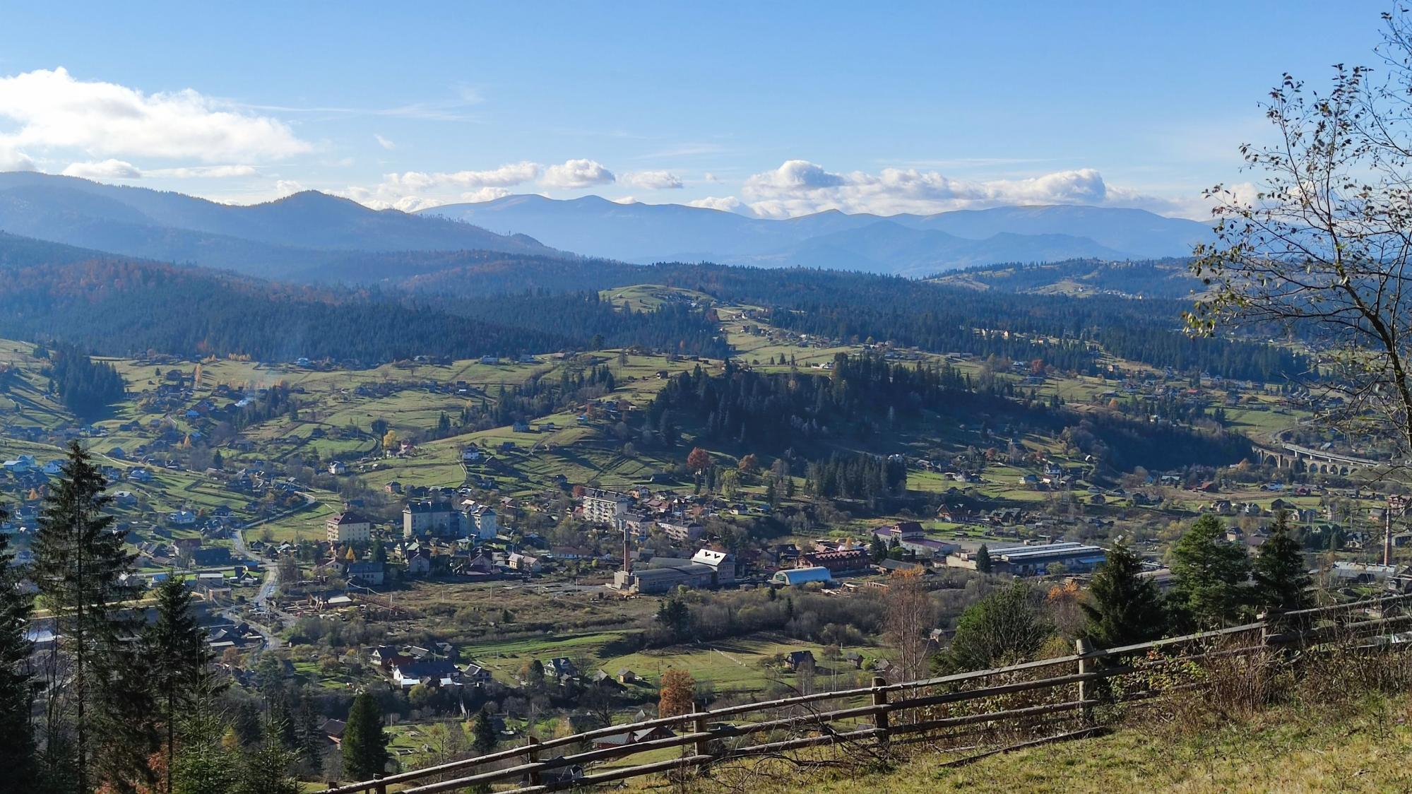 Віадуки, садиби та гори. Чим зайнятися у Ворохті восени: детальний розбір маршруту