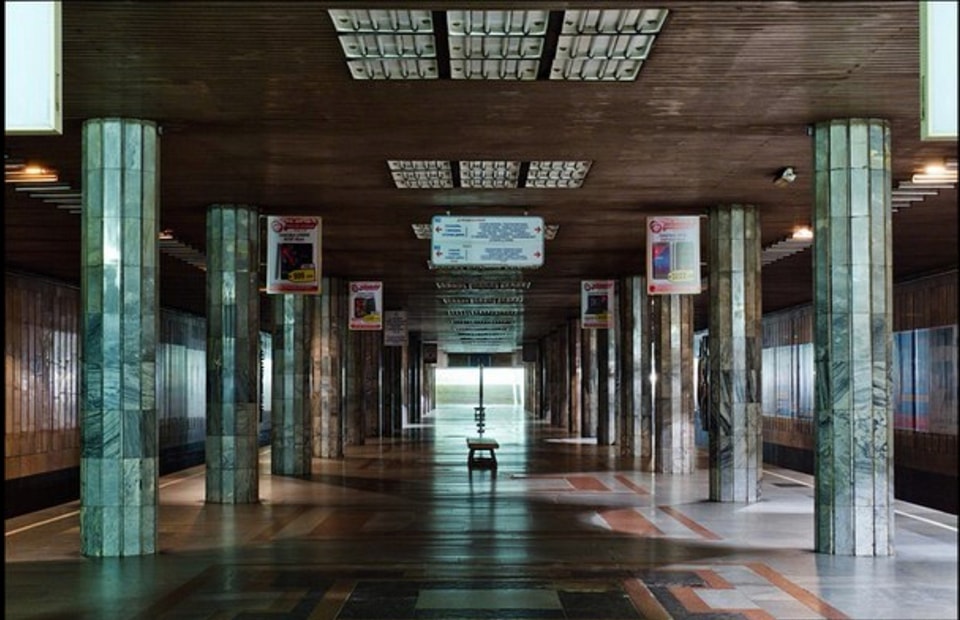 Атмосферно и красиво. Смотрите, как выглядят станции метро Киева ночью