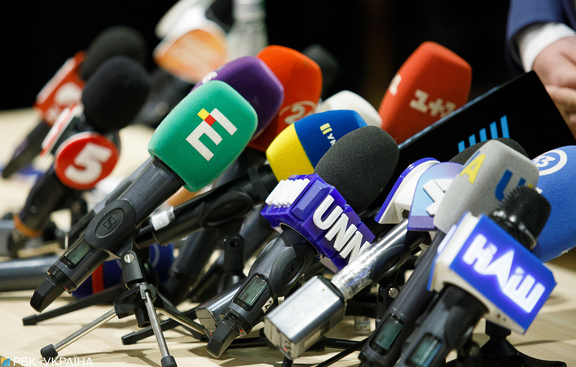 Корупція на відбудові, свобода слова та контроль військовозобов’язаних. Що значать для нас нові закони