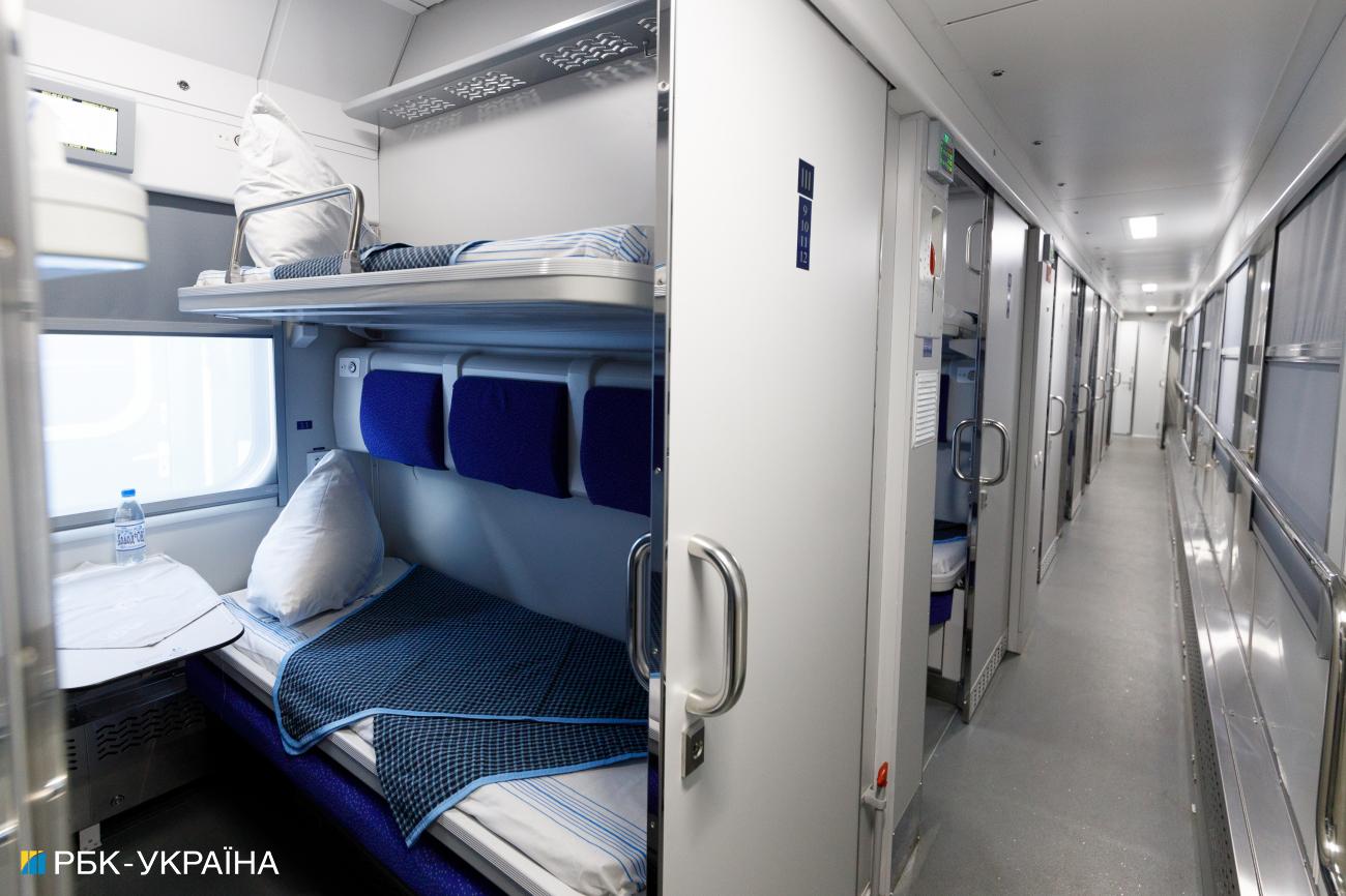 Підігрів продуктів та заміна купе. Безкоштовні послуги УЗ, про які не знають пасажири