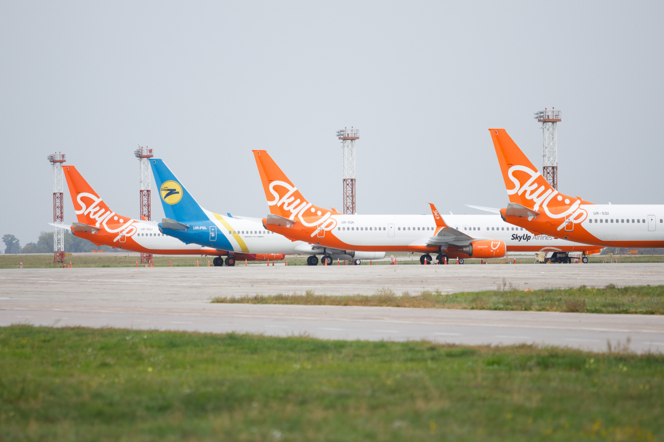 Рік найважчих випробувань. Як війна змінила українську цивільну авіацію