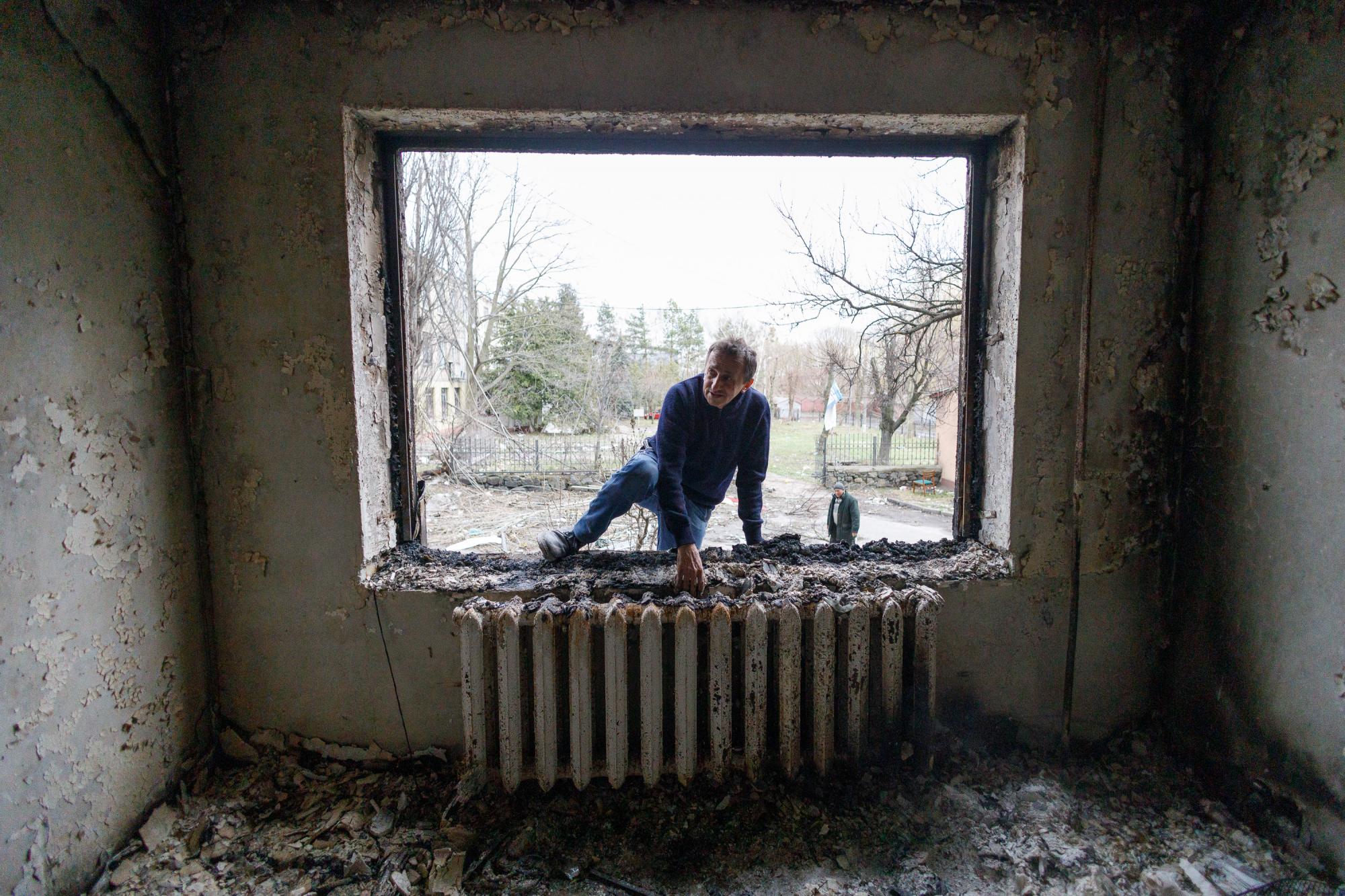 Уничтожена оккупантами. Как выглядит Бородянка и что пережили ее жители