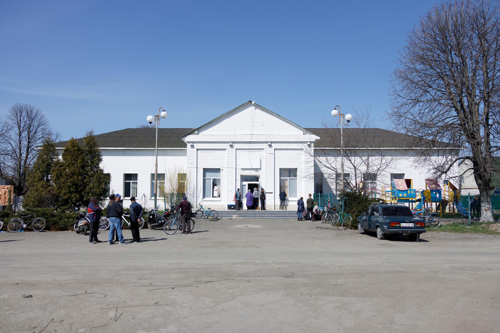 "Путін – це ірод". Як села під Гостомелем та Бородянкою пережили російську окупацію