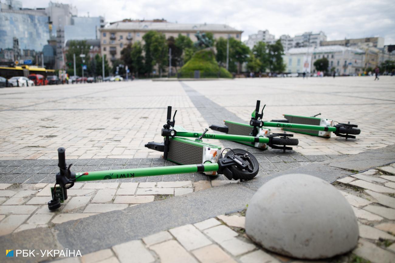 Самокаты вне закона. Где именно нельзя ездить и будут ли штрафы для "гонщиков" в парке