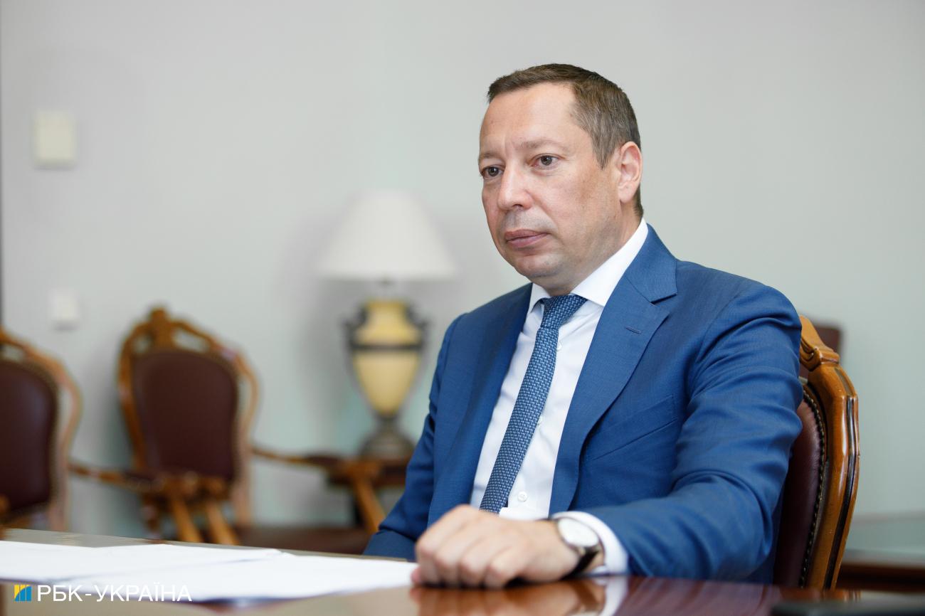 Транши, гранты и печатный станок. Или почему Украине все равно не хватает денег