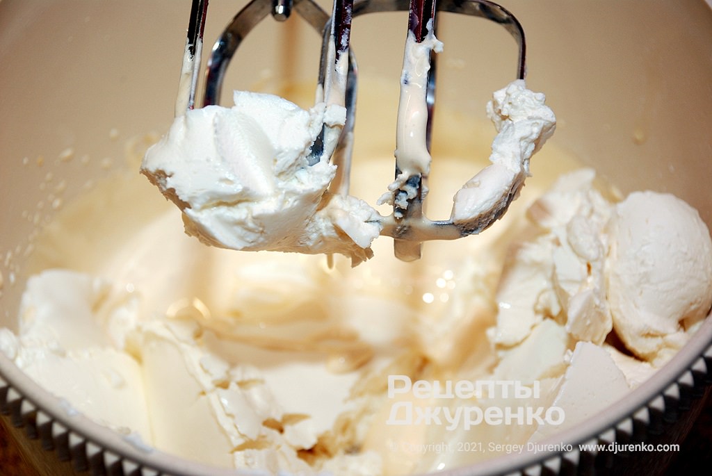 Кулинар поделился простым рецептом роскошного тирамису: справится даже новичок!