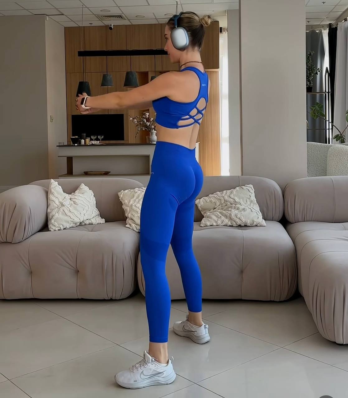 Уникайте їх: тренер назвала три вправи, які шкодять сідницям