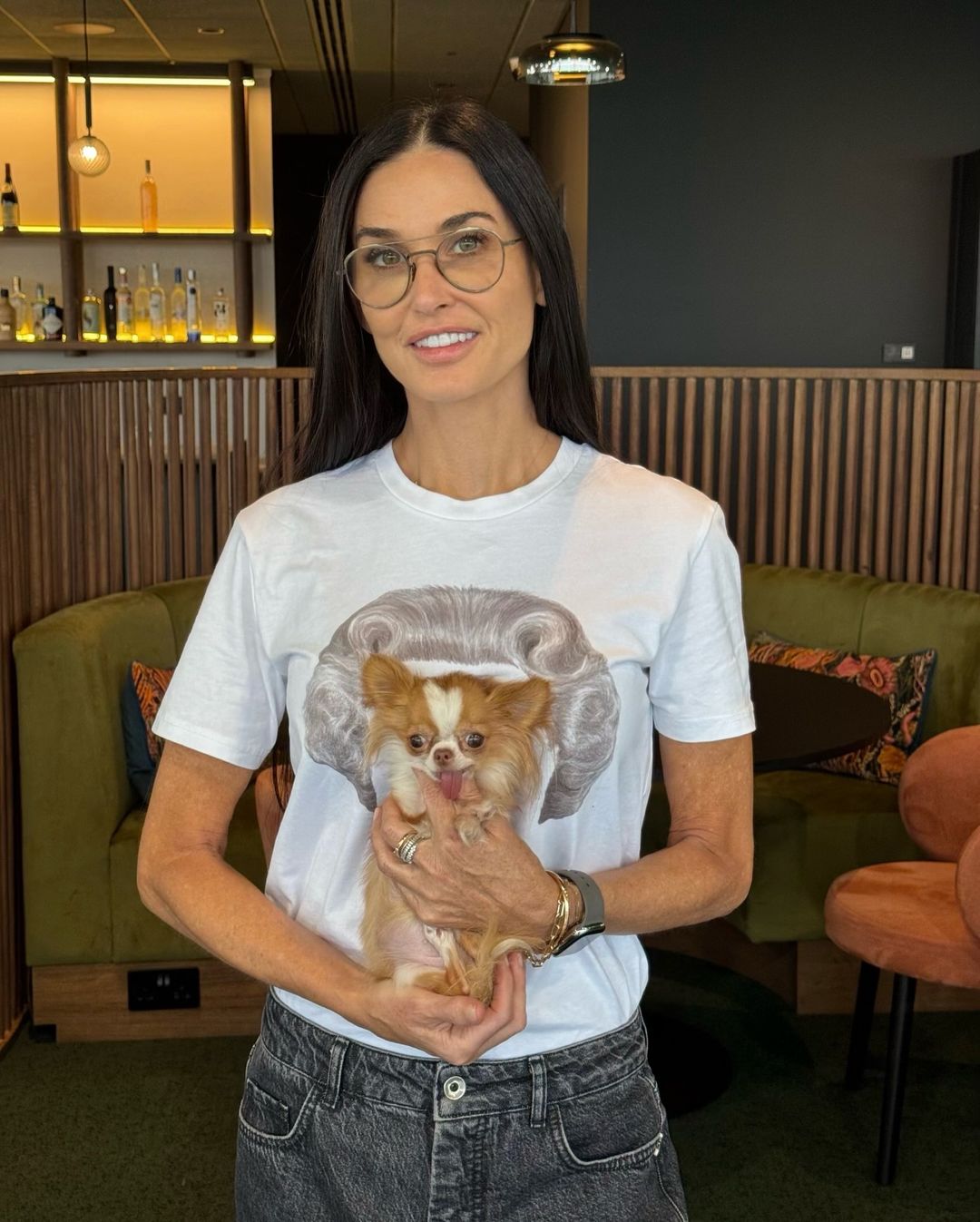 Вона кинула спортзал. Які вправи робить 62-річна Демі Мур, яка виглядає максимум на 40 років