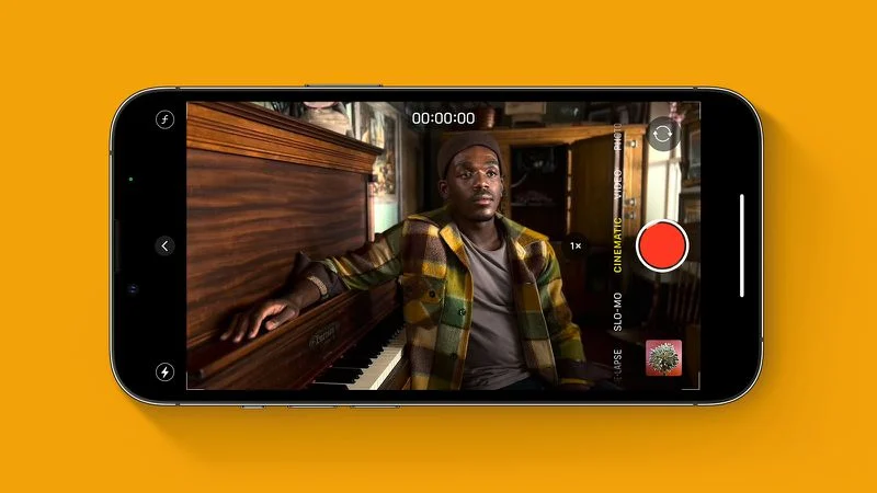 Збережіть у пам'яті магію свят. 5 функцій камери iPhone для ідеальних новорічних фото та відео