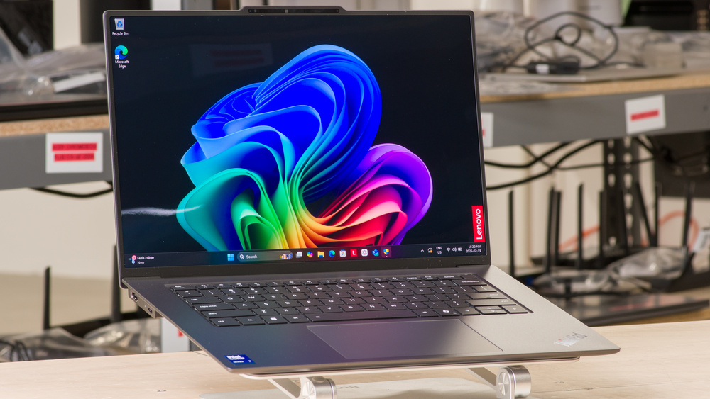 Топ-10 ноутбуків для школи, які зроблять навчання комфортним та ефективним