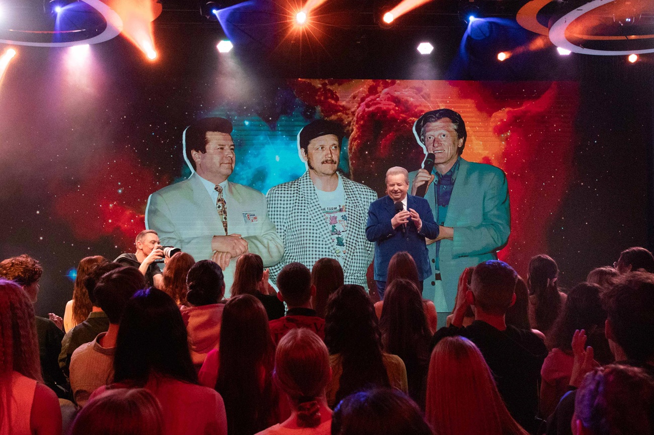 Поплавский отметил 30-летний юбилей проекта "Поющий ректор" и рассказал что дальше