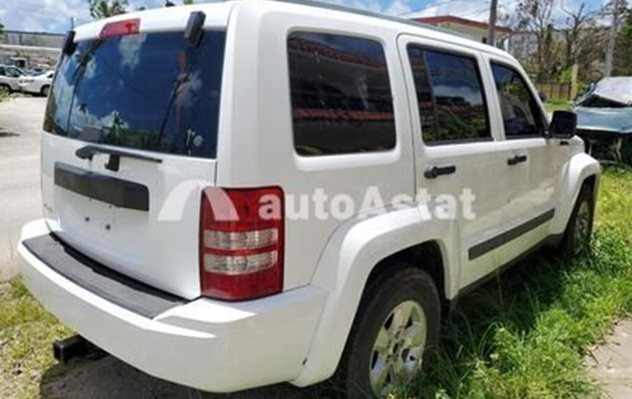 На аукціоні продали джип за три долари, хоча його реальна ціна сягає 13 500: що не так з авто (фото)