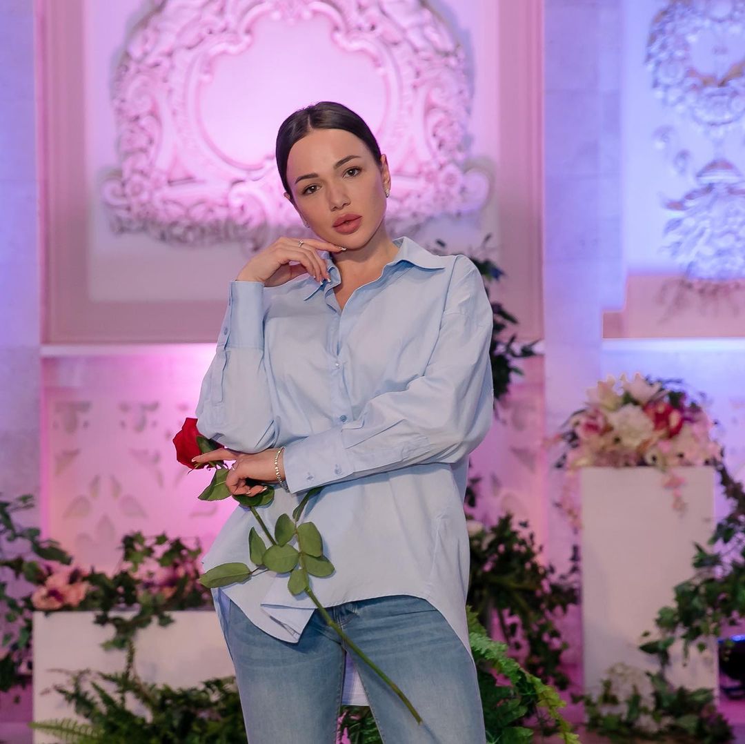 Зірка "Холостяка" вийшла заміж на березі океану: фото і відео розкішного весілля