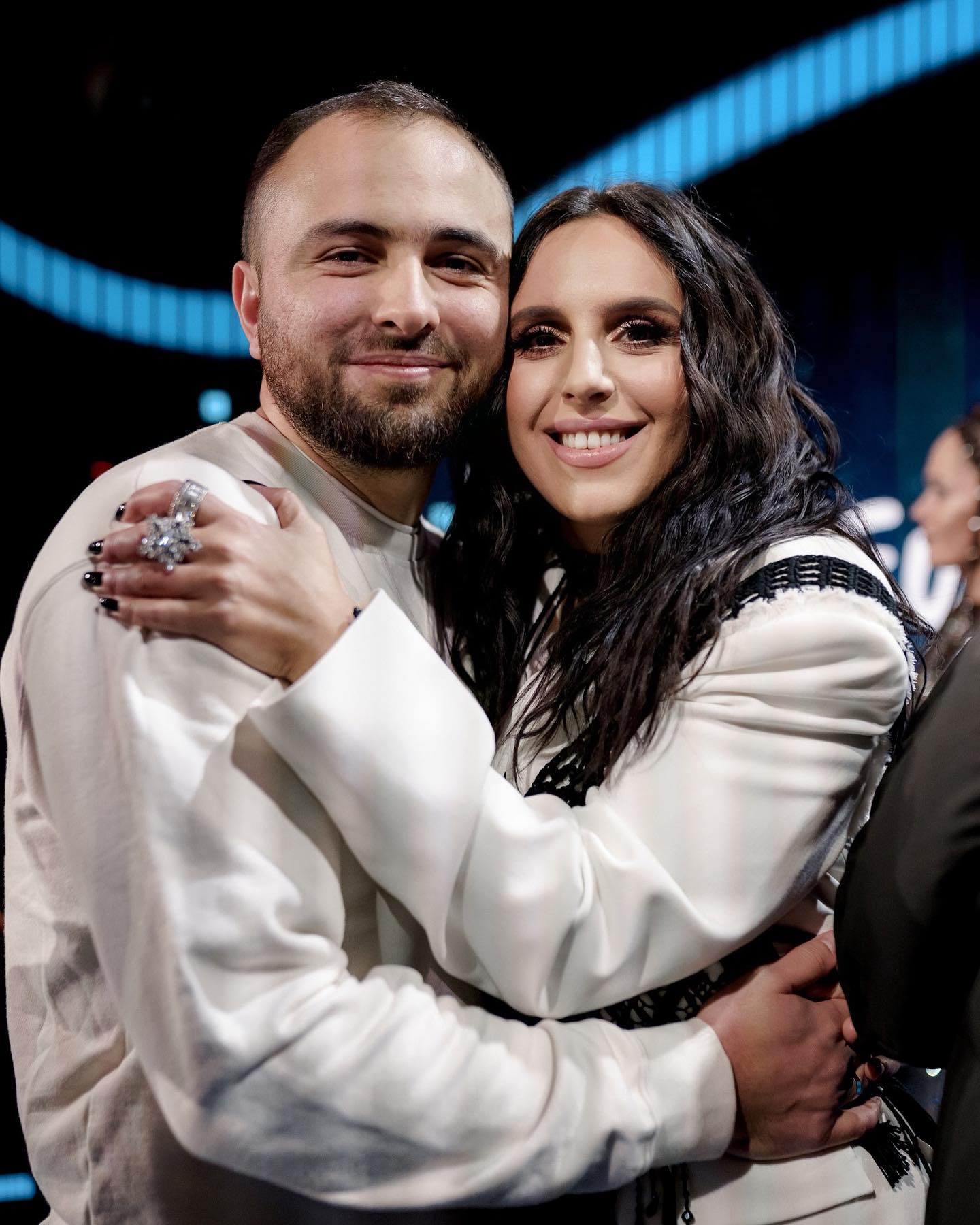 Джамала замилувала стильним фемілі "луком" із чоловіком та трьома синами: затишні фото