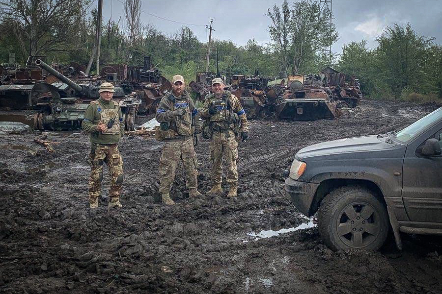 Вижив після 23 поранень і заново вчиться ходити: героїчна історія українського нацгвардійця (фото та відео)