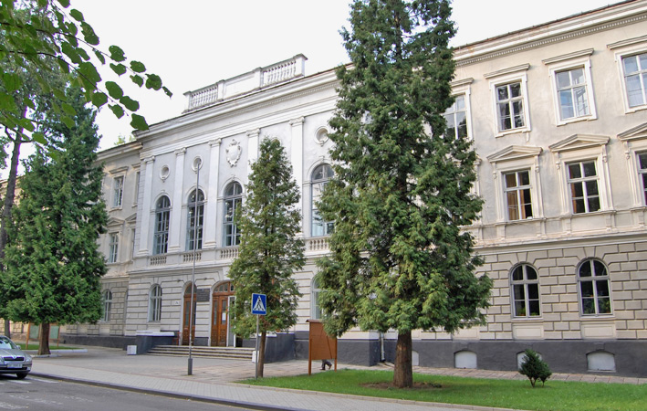 Лучшие университеты Львова: где учиться сегодня престижнее всего