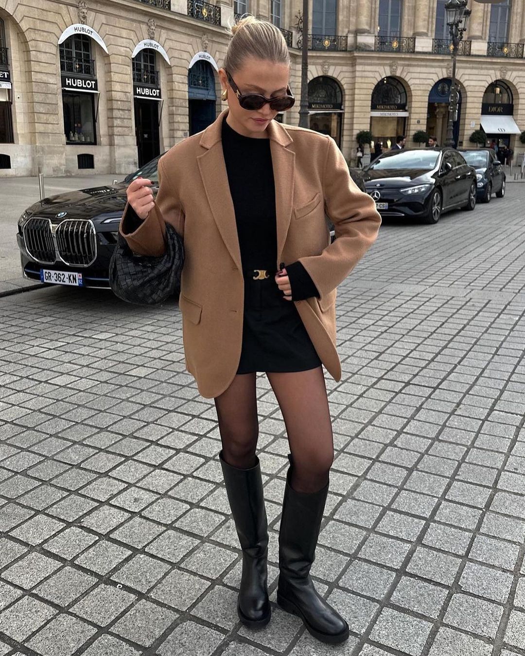 Стилист назвала трендовые "формулы образов", которые подойдут каждой: фотопримеры