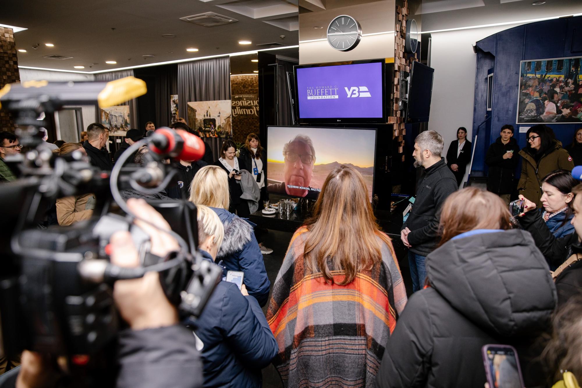 Укрзалізниця запустила унікальні поїзди-кухню. Дивіться, як він виглядає