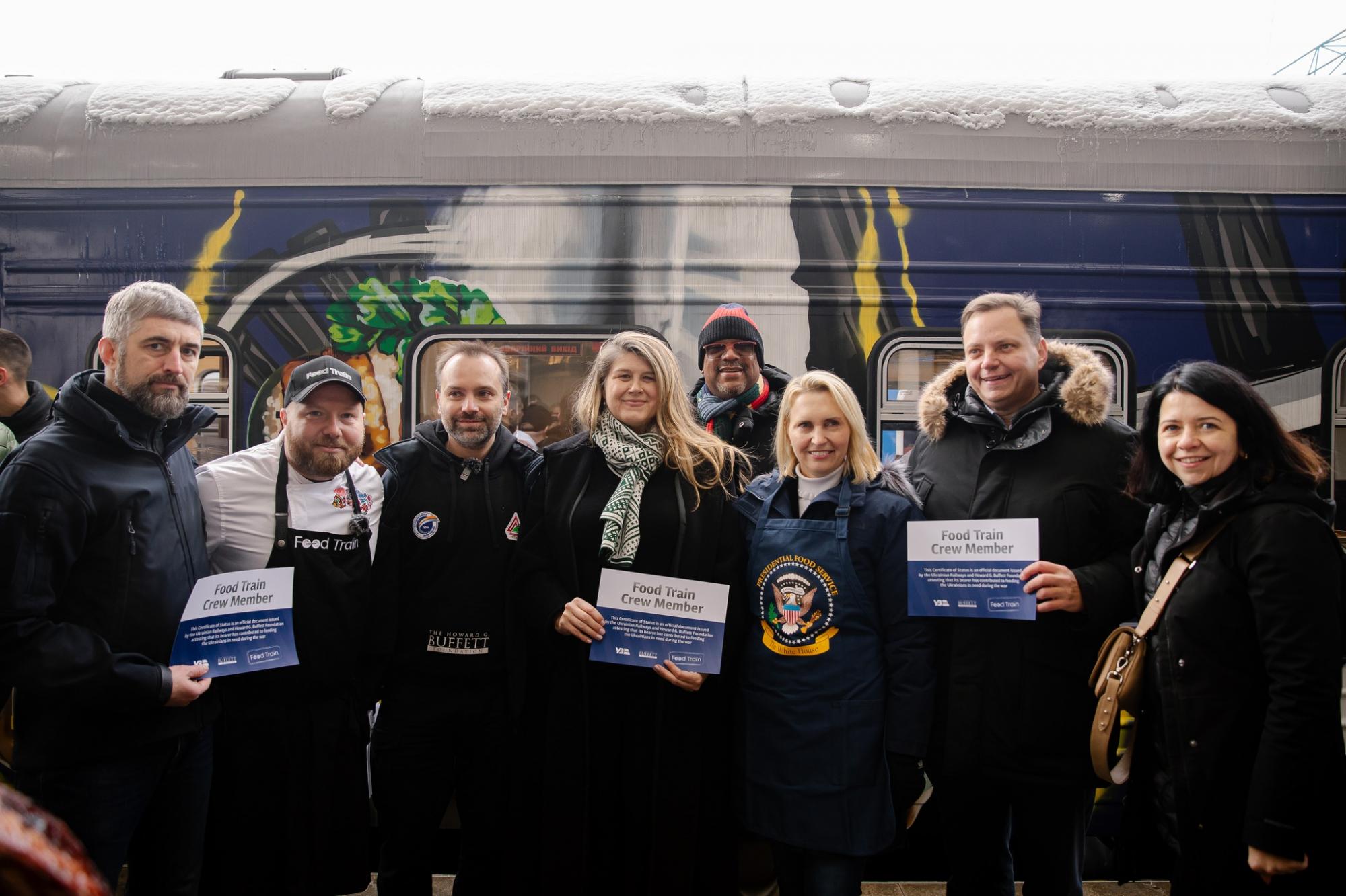 Укрзалізниця запустила унікальні поїзди-кухню. Дивіться, як він виглядає