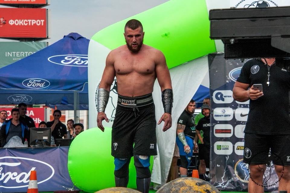 Українець став найсильнішою людиною Європи, встановивши новий світовий рекорд (відео)